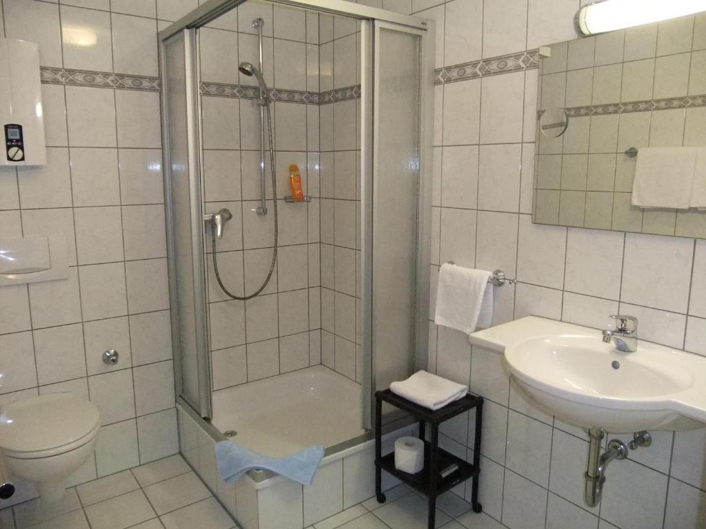 Hotel Garni Am Brunnenplatz Gerolstein Room photo